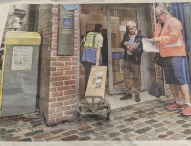 Non à la fermeture du bureau de poste de Gassicourt !