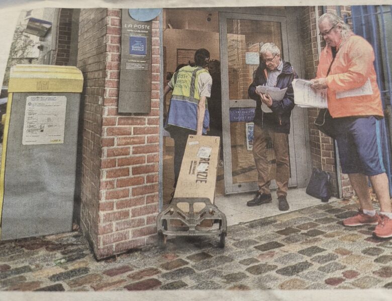 Non à la fermeture du bureau de poste de Gassicourt !